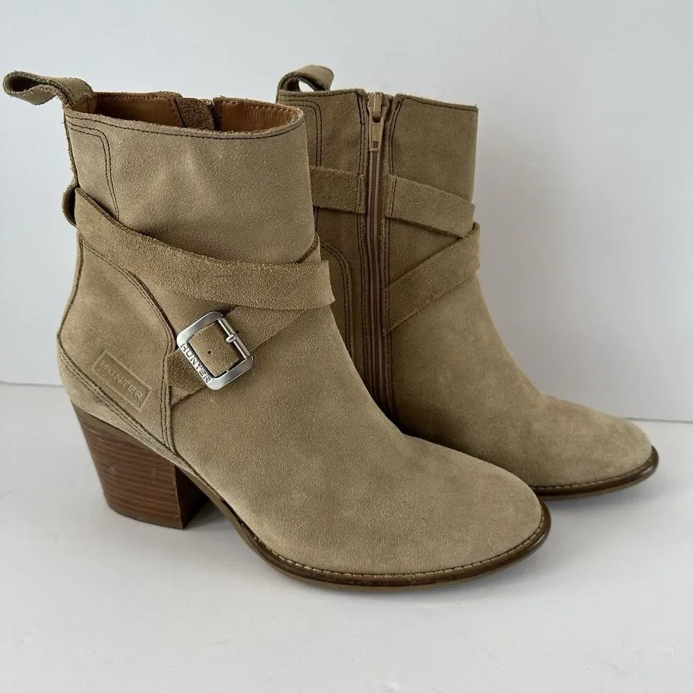 Hunter Refined Strap Boot Suede Sand Brown Size 6M Booties Womens